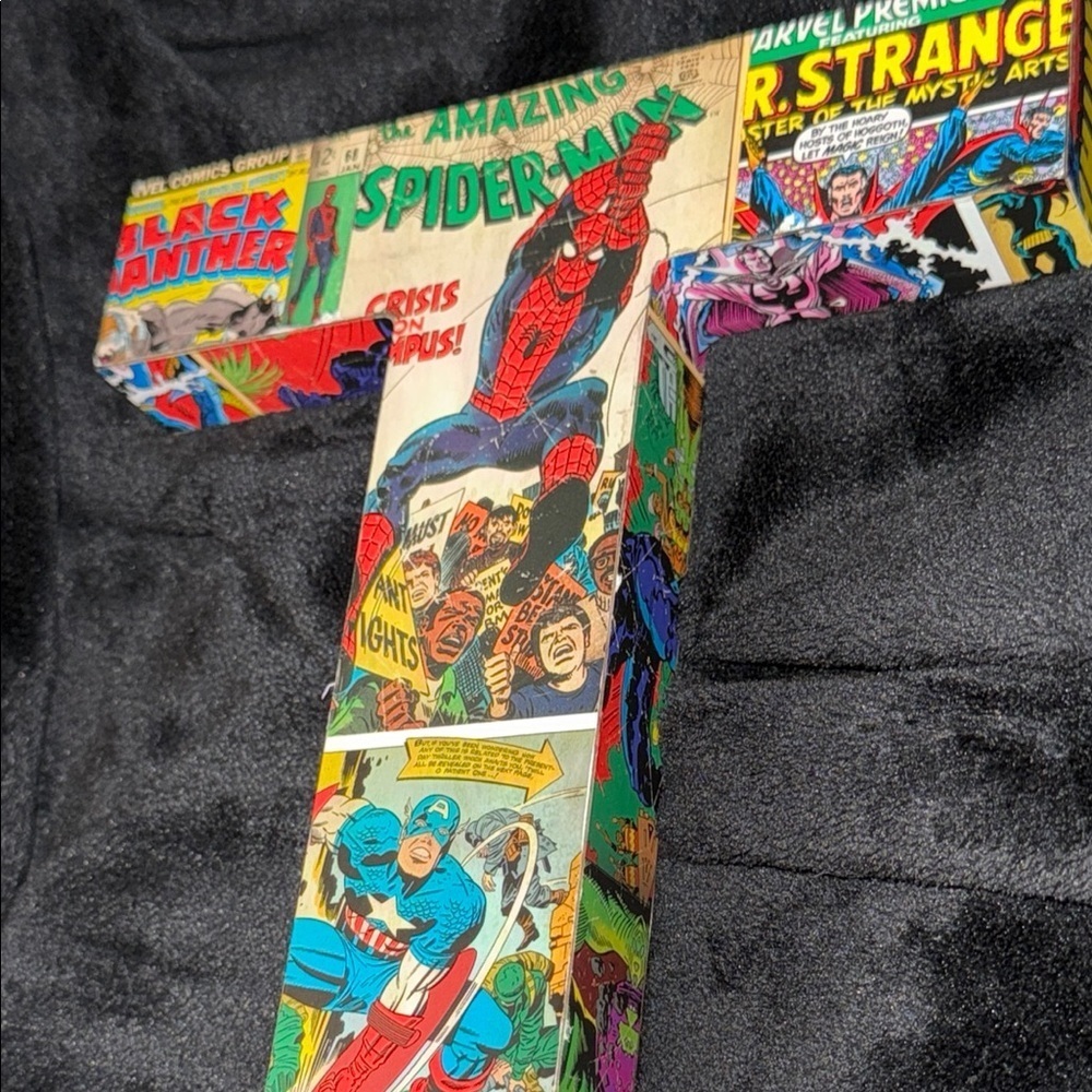 Marvel Comic Wall Hook - Multicolor - Picture 7 of 9